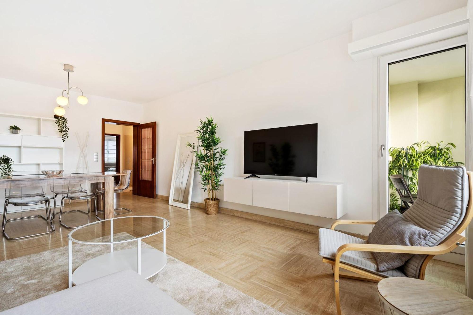 Stylish 2Br Apt In Limpertsberg, Near City Center Люксембург Екстер'єр фото