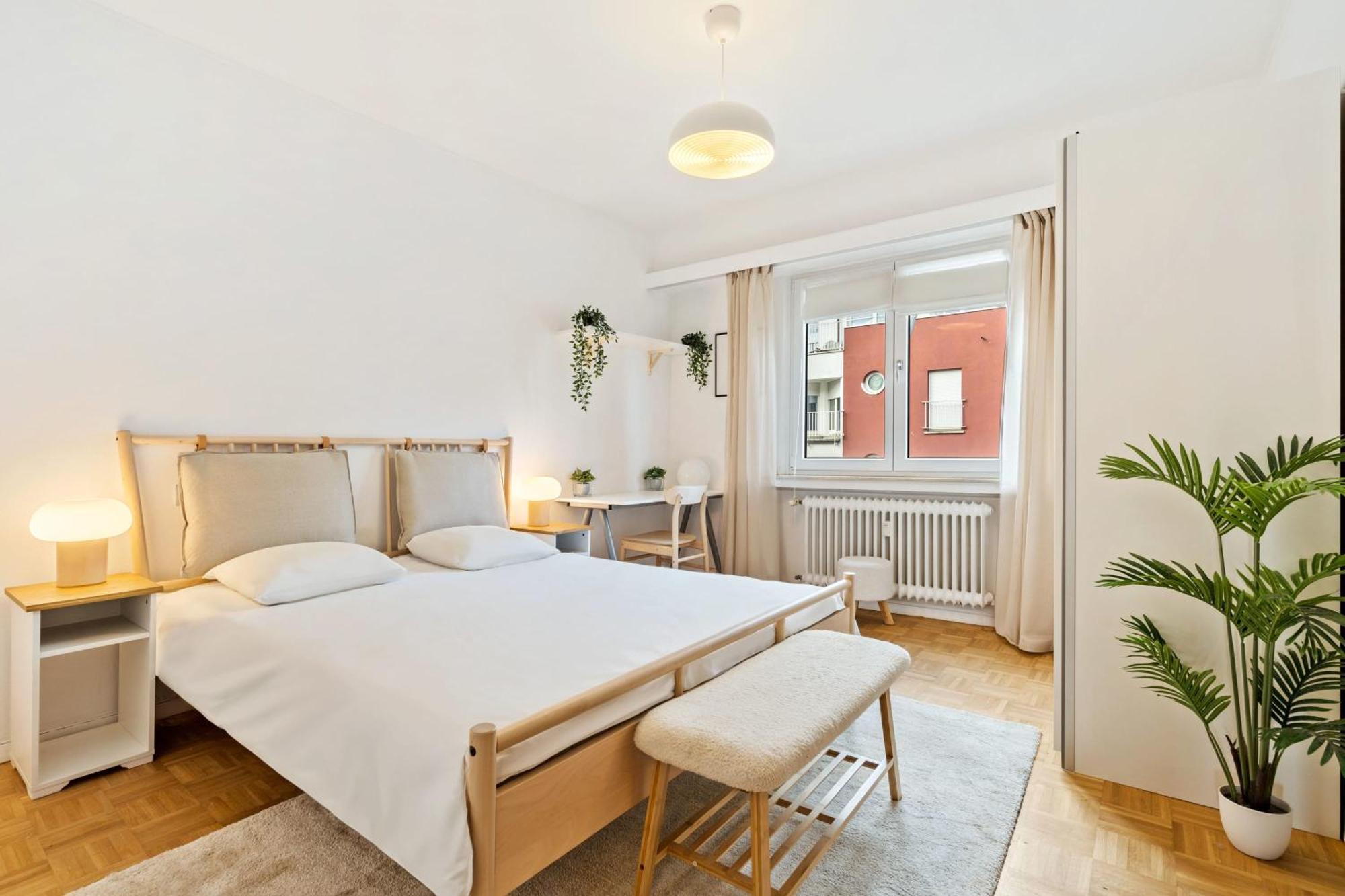 Stylish 2Br Apt In Limpertsberg, Near City Center Люксембург Екстер'єр фото