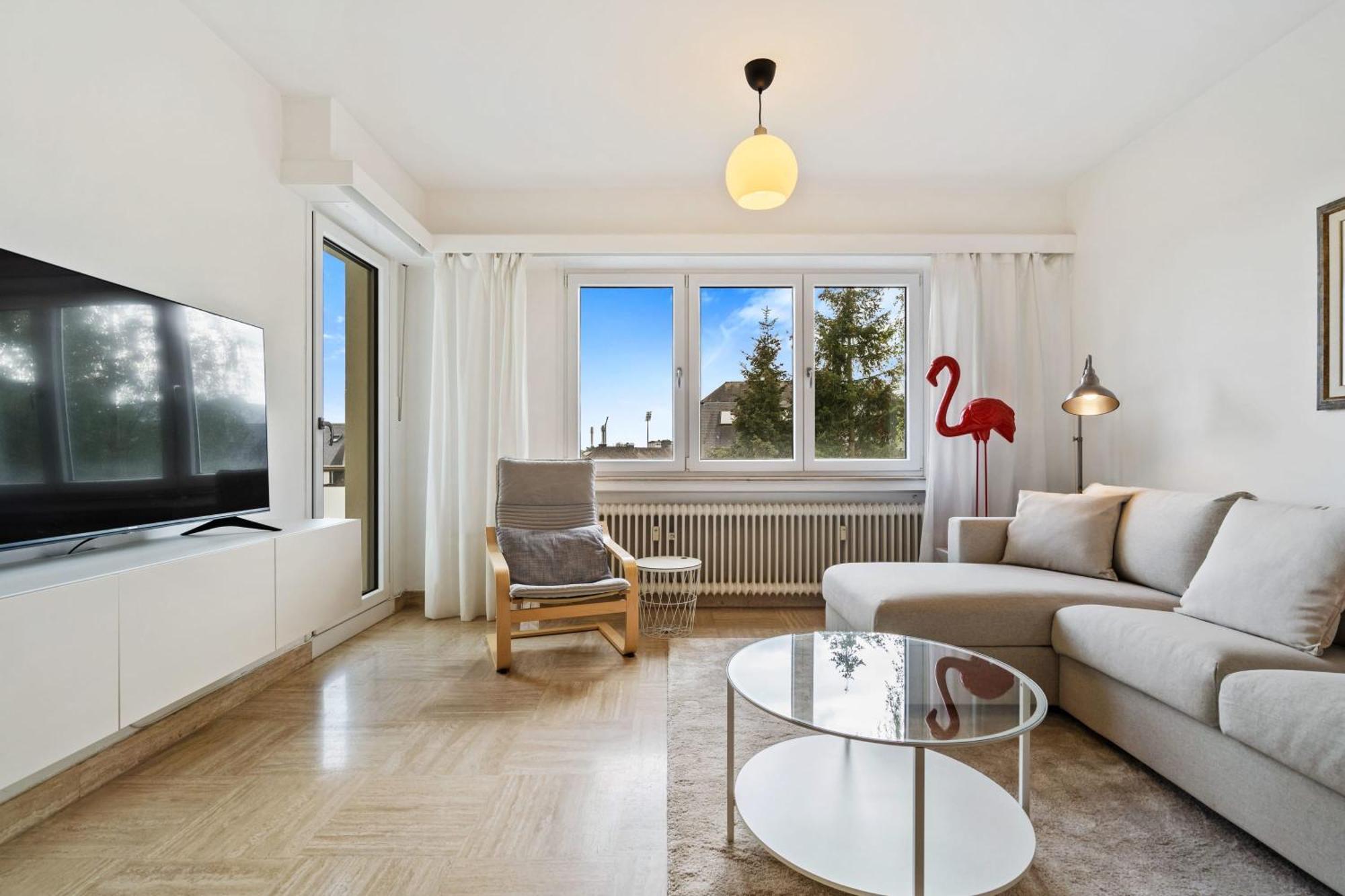 Stylish 2Br Apt In Limpertsberg, Near City Center Люксембург Екстер'єр фото